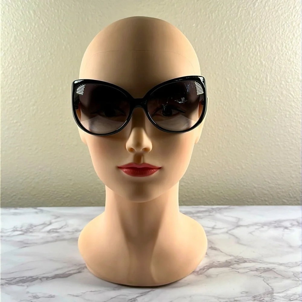 Dolce & Gabbana gently used